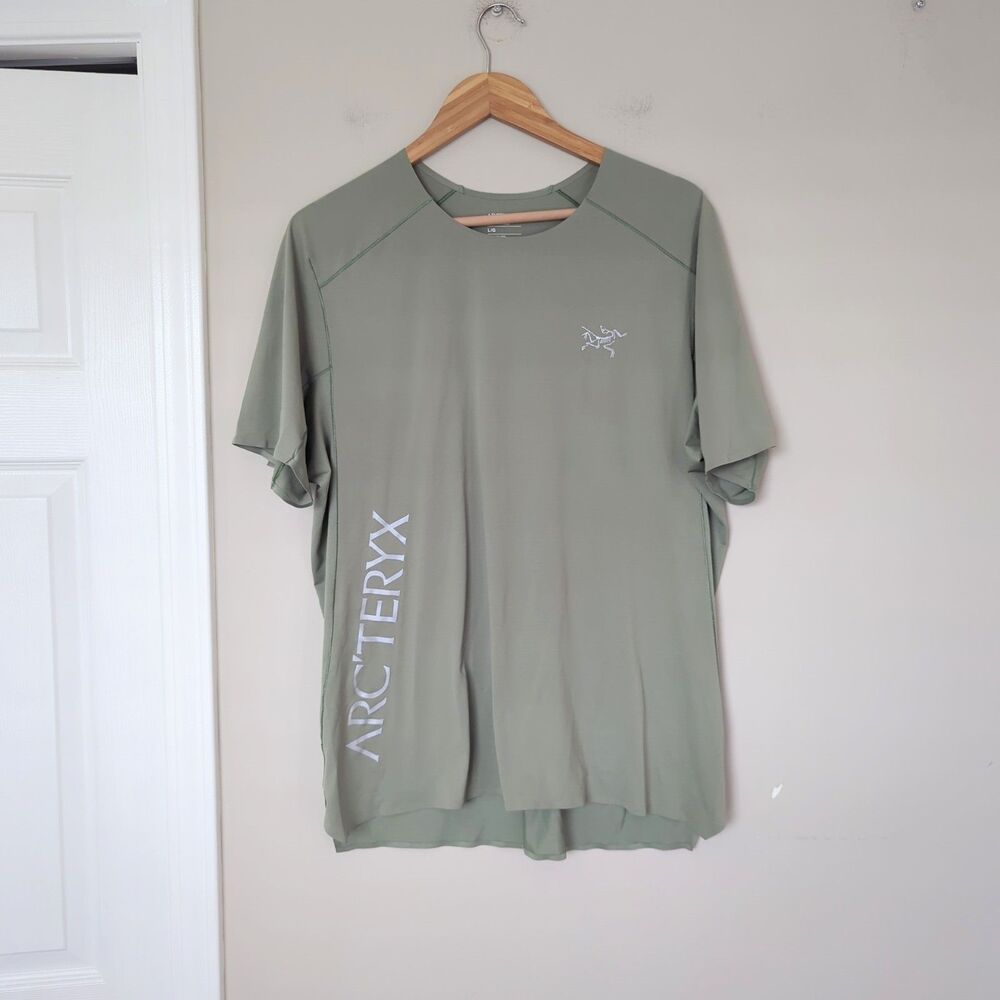 Arc'teryx Men's Norvan Downword Logo Short Sleeve T Shirt Large Green